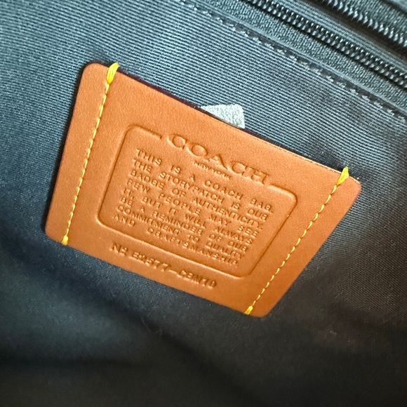 Coach Smith Tote Bag Kelly Green - Picture 7 of 11